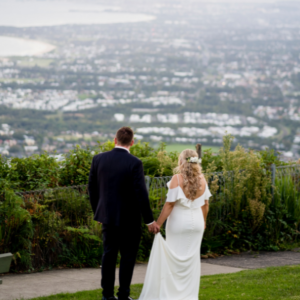 bride and groom at Sublime Point Lookout in Wollongong