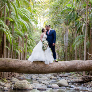 1 cedar creek wedding photo