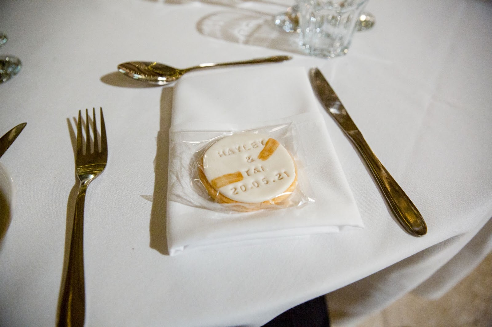 Customised cookie for wedding guests.